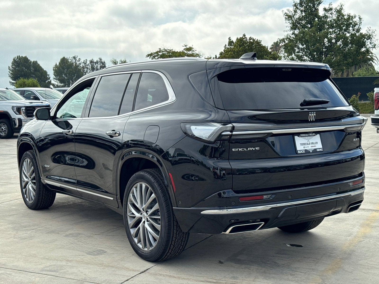 2026 Buick Enclave Avenir