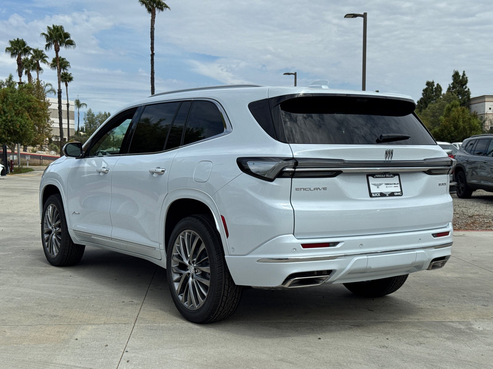 2026 Buick Enclave Avenir