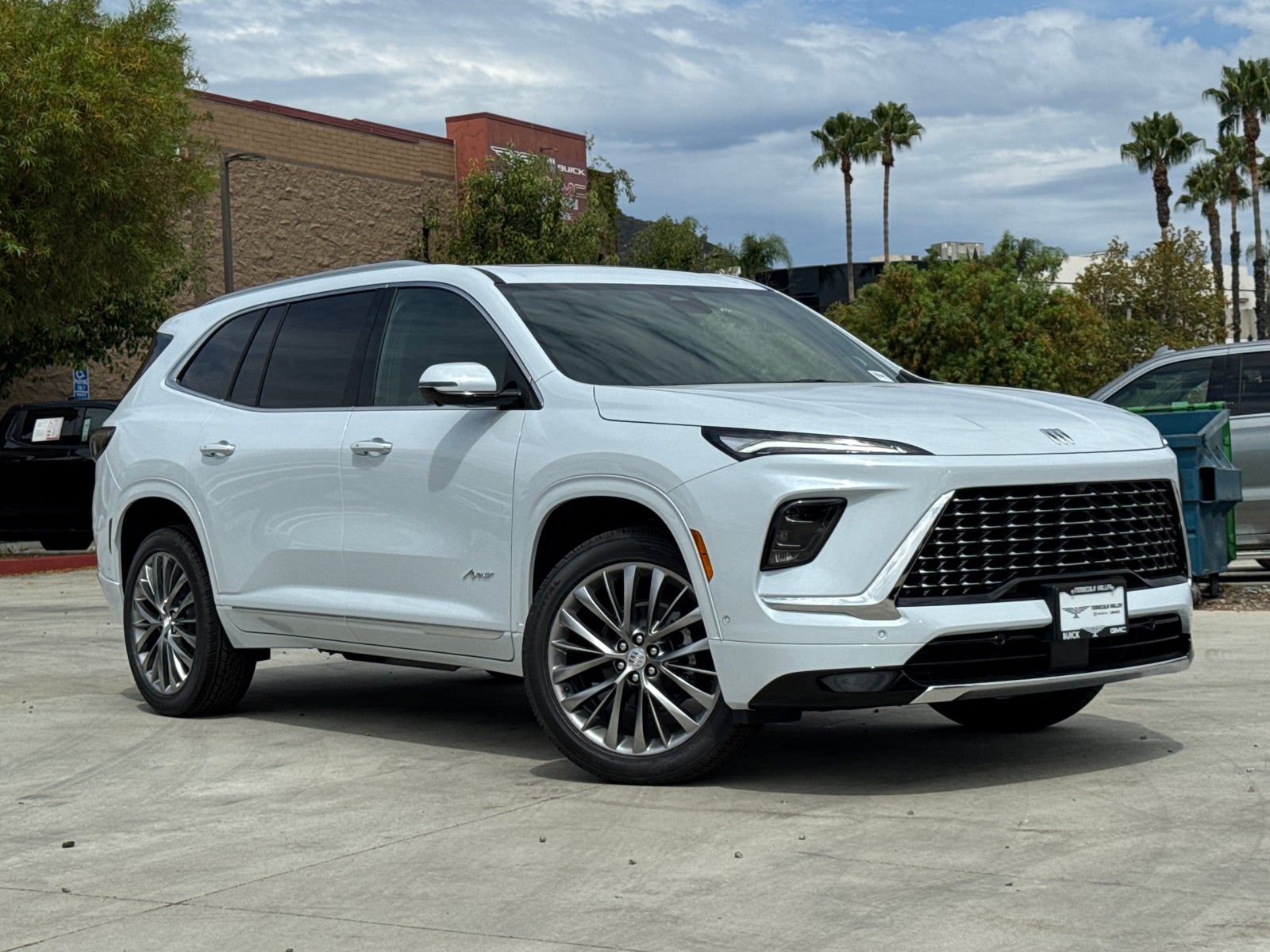 2026 Buick Enclave Avenir
