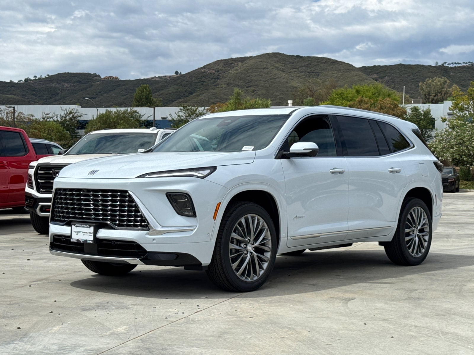 2026 Buick Enclave Avenir