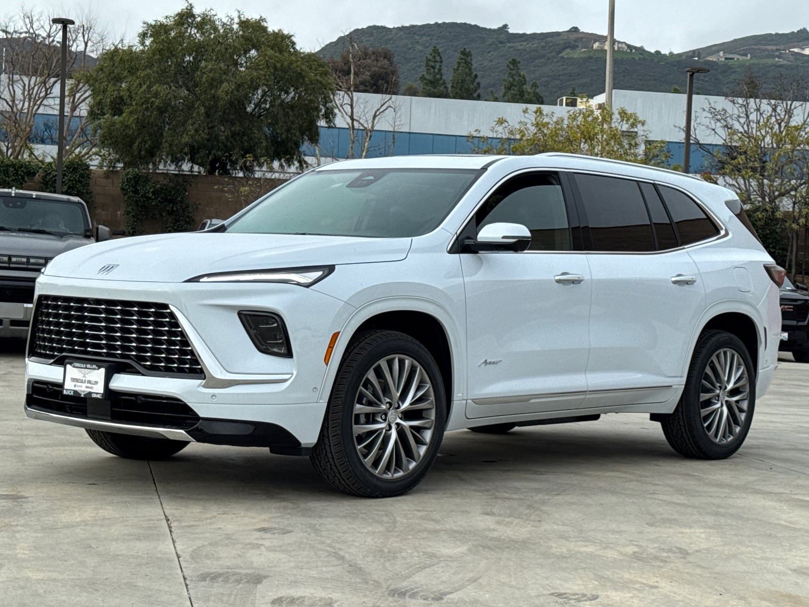 2026 Buick Enclave Avenir