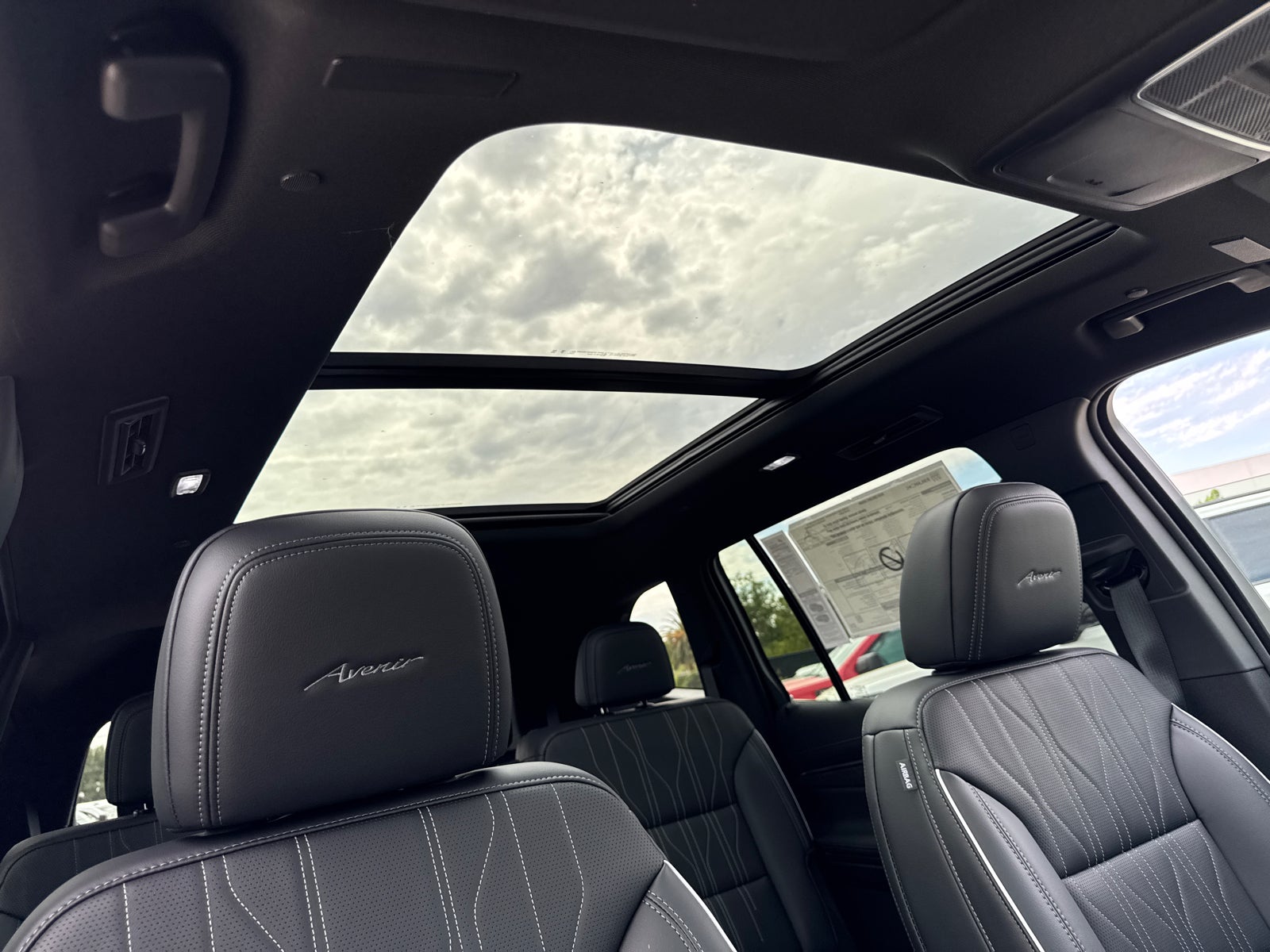 2026 Buick Enclave Avenir