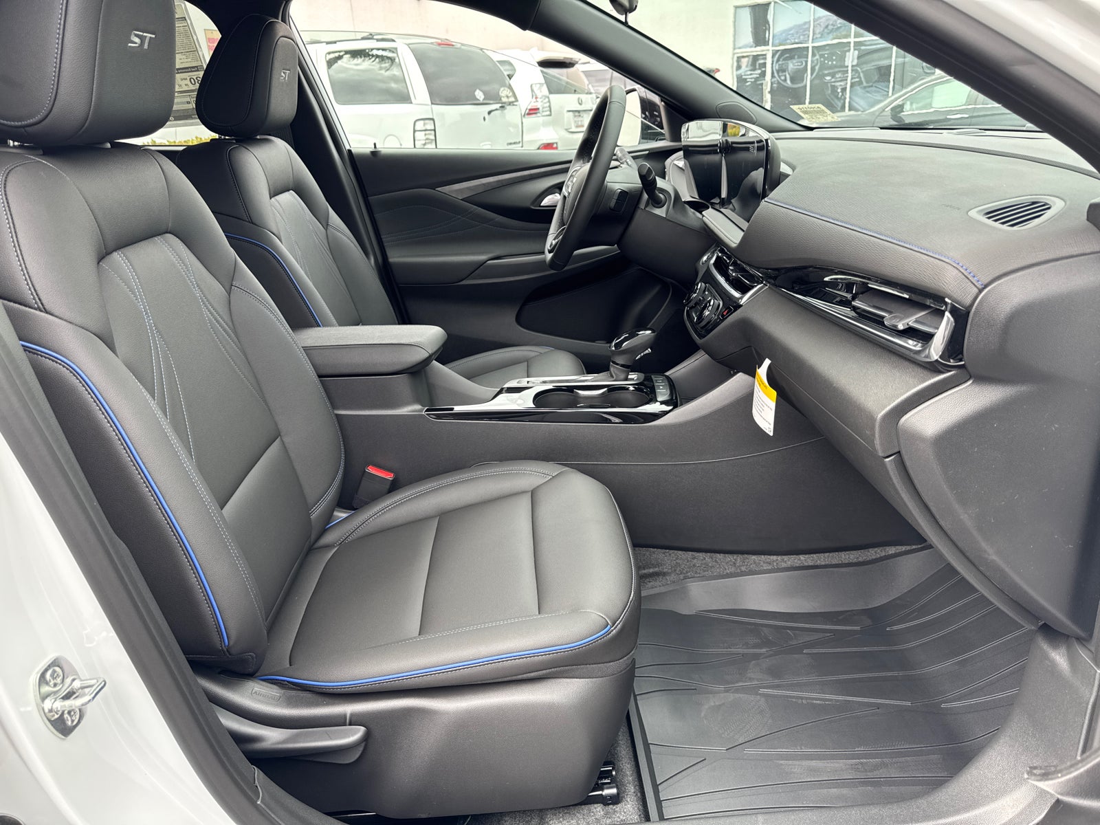 2026 Buick Envista Sport Touring - Photo 15