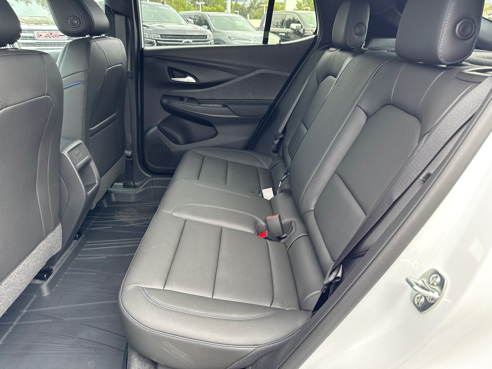 2026 Buick Envista Sport Touring - Photo 28