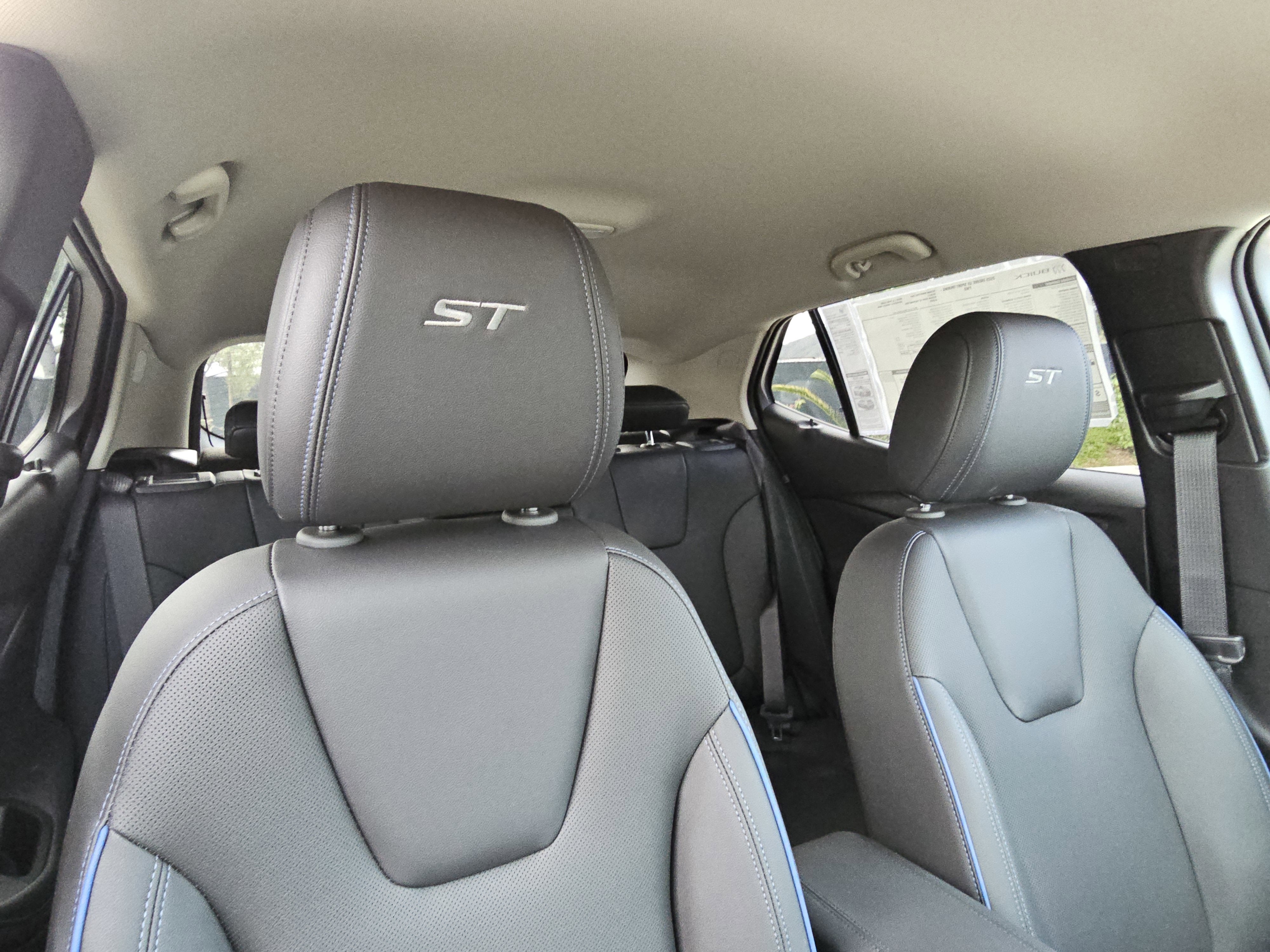 2025 Buick Encore GX Sport Touring